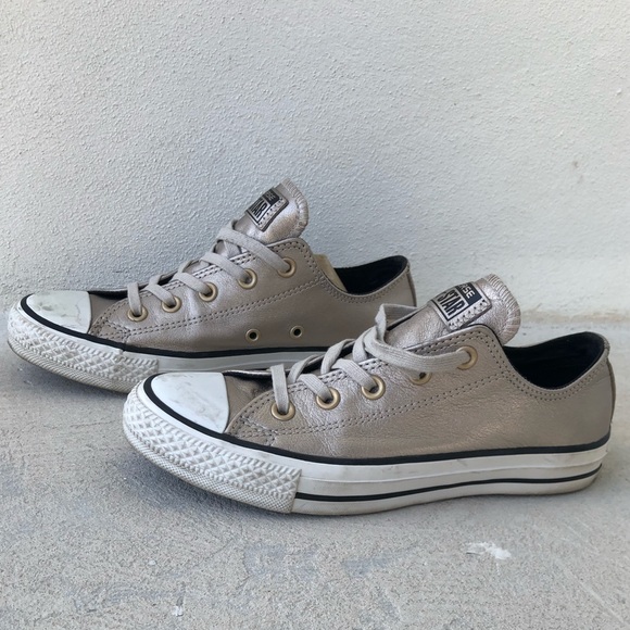 Converse Women’s - Picture 2 of 7
